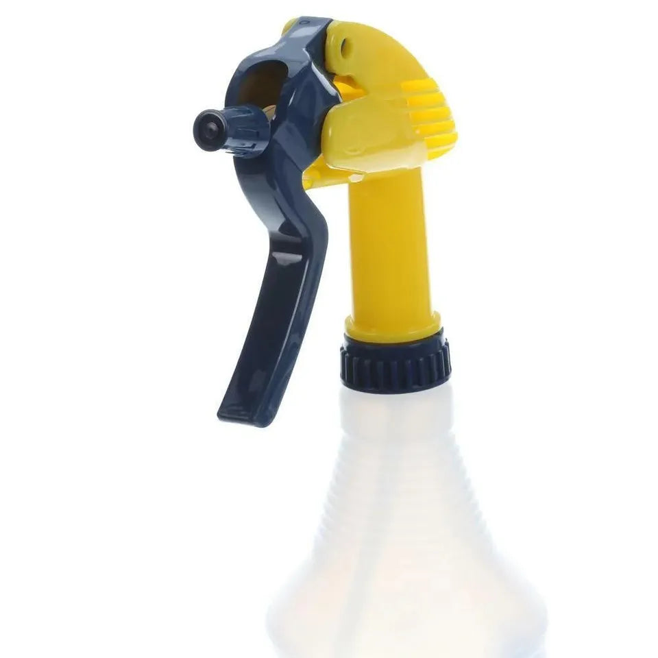 Close-up of the ZEP Professional Sprayer Bottle's nozzle, emphasizing its quality and functionality for precise spraying.