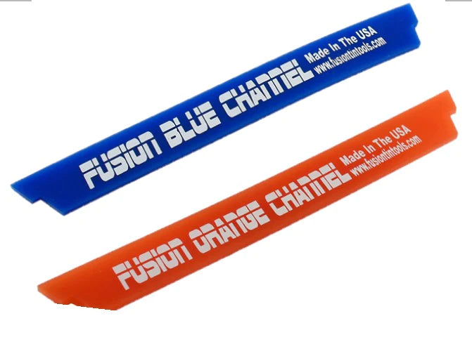 Pair of Fusion Stroke Blades in blue and orange, showcasing the variety for advanced tinting techniques.